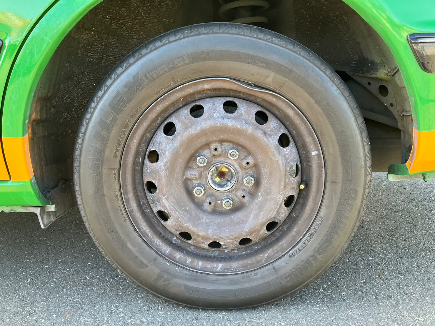 デラックスタクシー TLV 1/64 LV-N218b トヨタ クラウンコンフォート タクシー